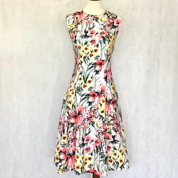 Tommy Hilfiger Dresses & Skirts - Tommy Hilfiger Sleeveless Floral Fit & Flare Dress